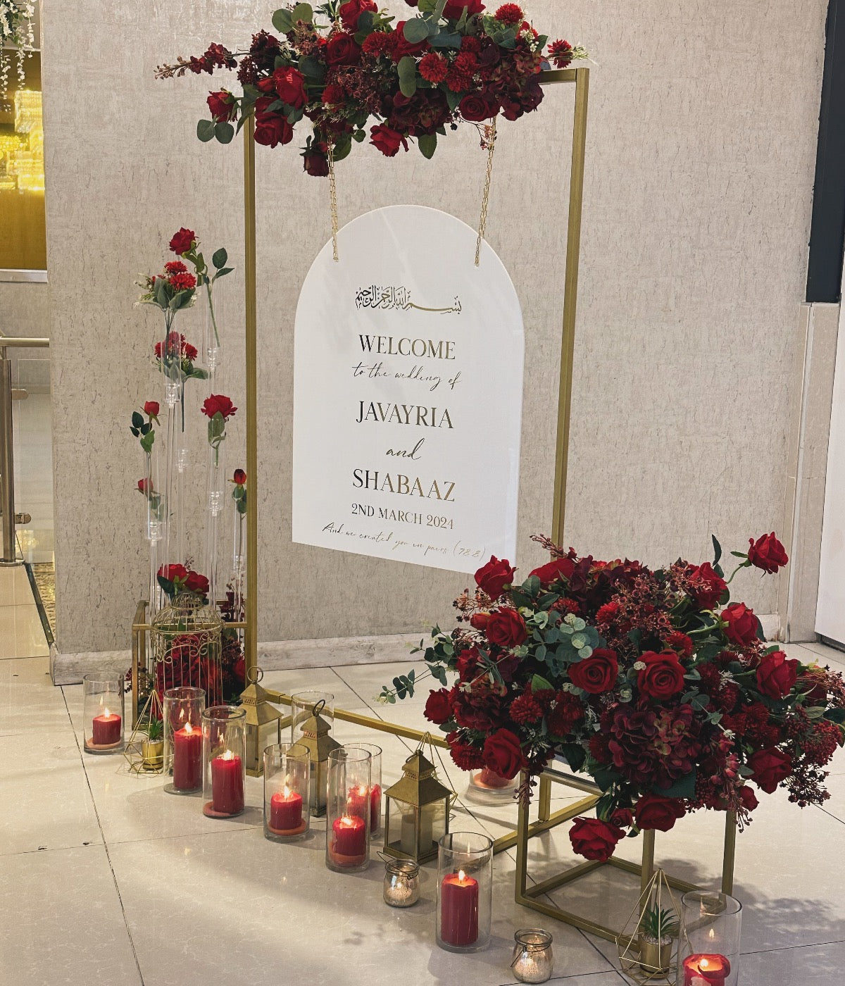 Gold Frame with Welcome Sign, with flowers and Candles