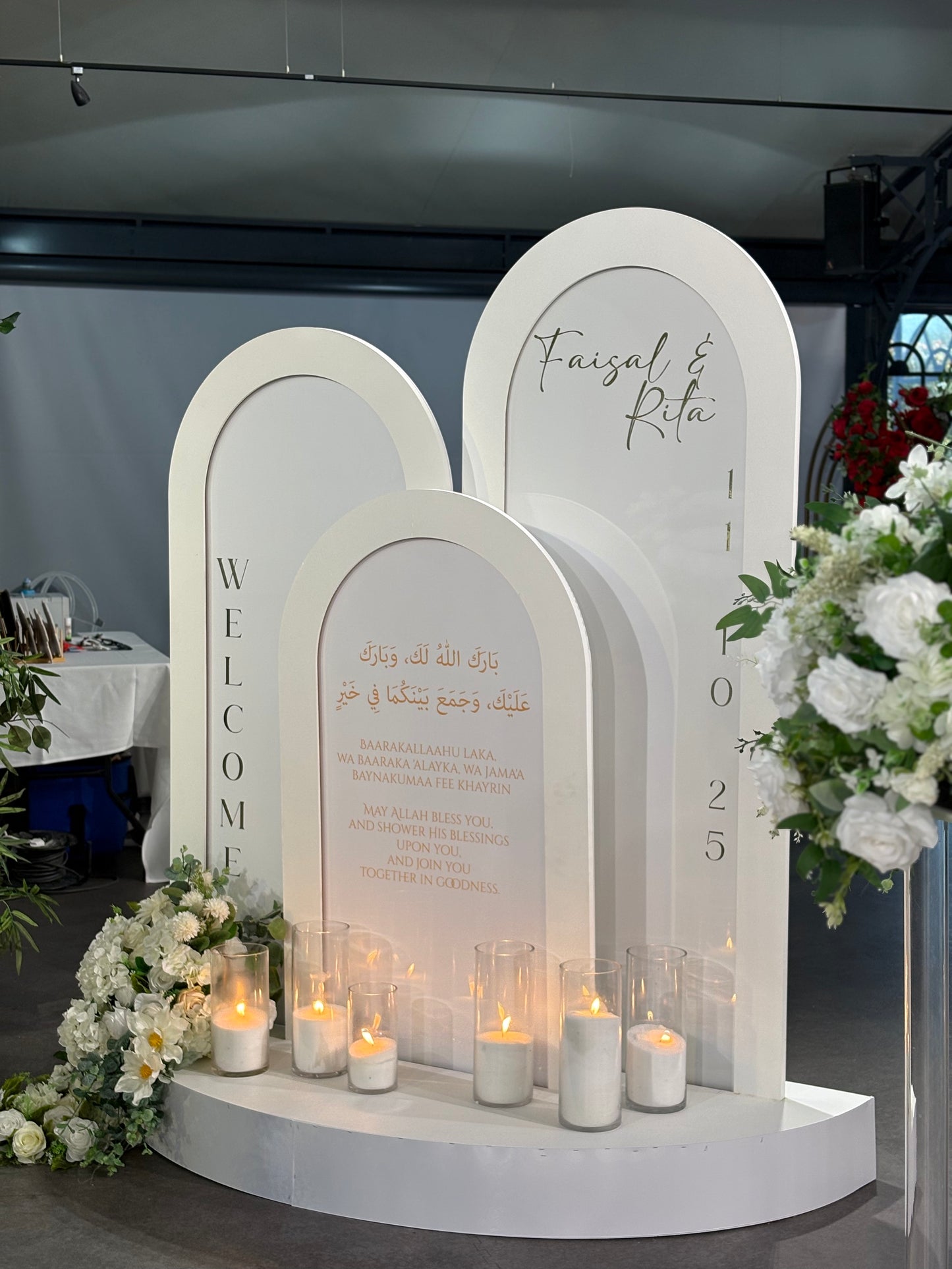 Customised Tri Arched Welcome Display