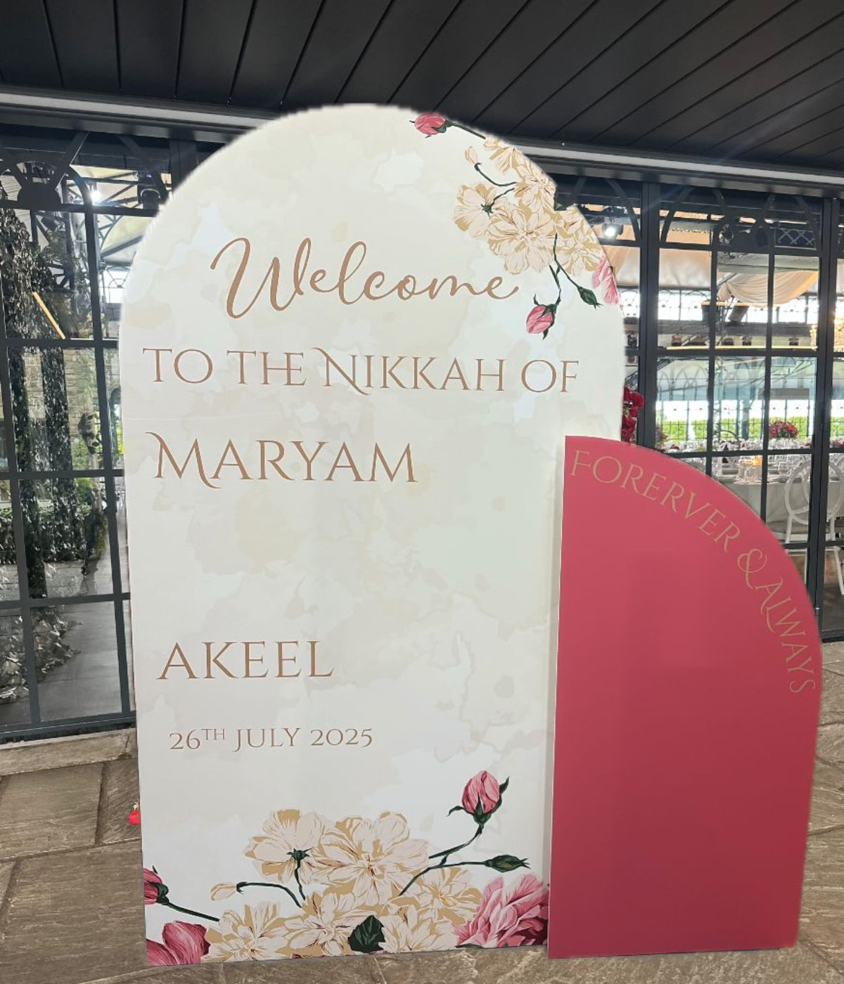 Customised Welcome Sign With Sail Board – exclusiveinvites